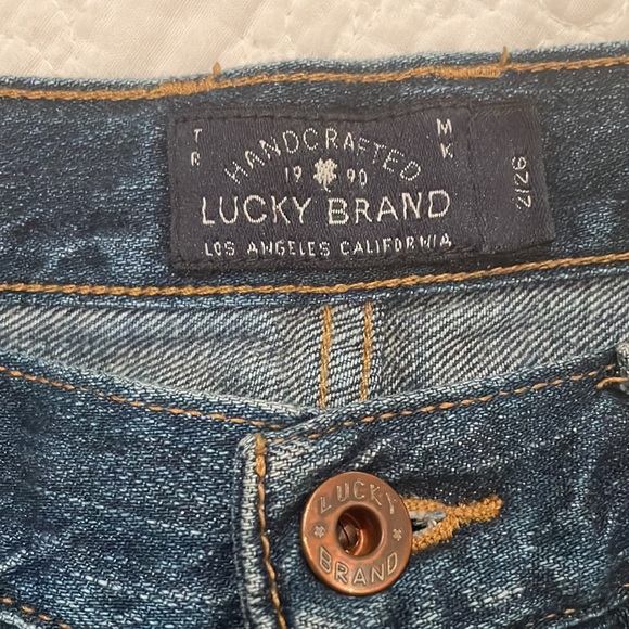 🍀 Lucky Brand denim shorts- Size 2/26 - Picture 3 of 9